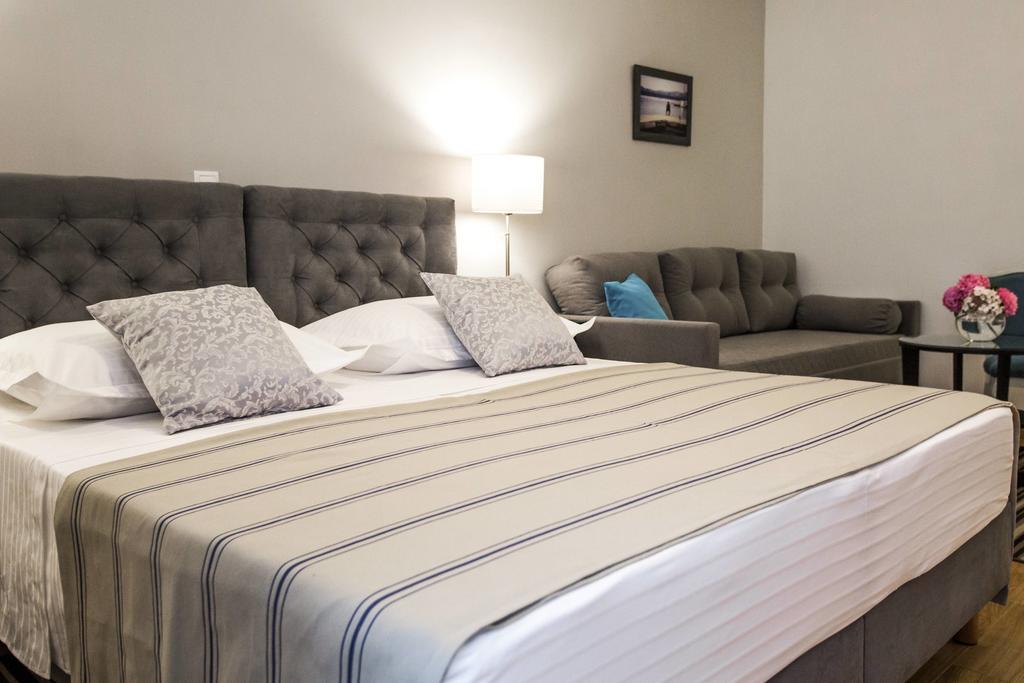Rooms Margarita Stobreč Εξωτερικό φωτογραφία
