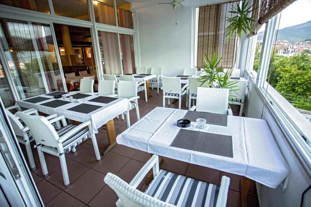 Rooms Margarita Stobreč Εξωτερικό φωτογραφία