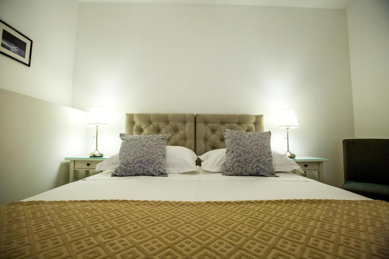 Rooms Margarita Stobreč Εξωτερικό φωτογραφία